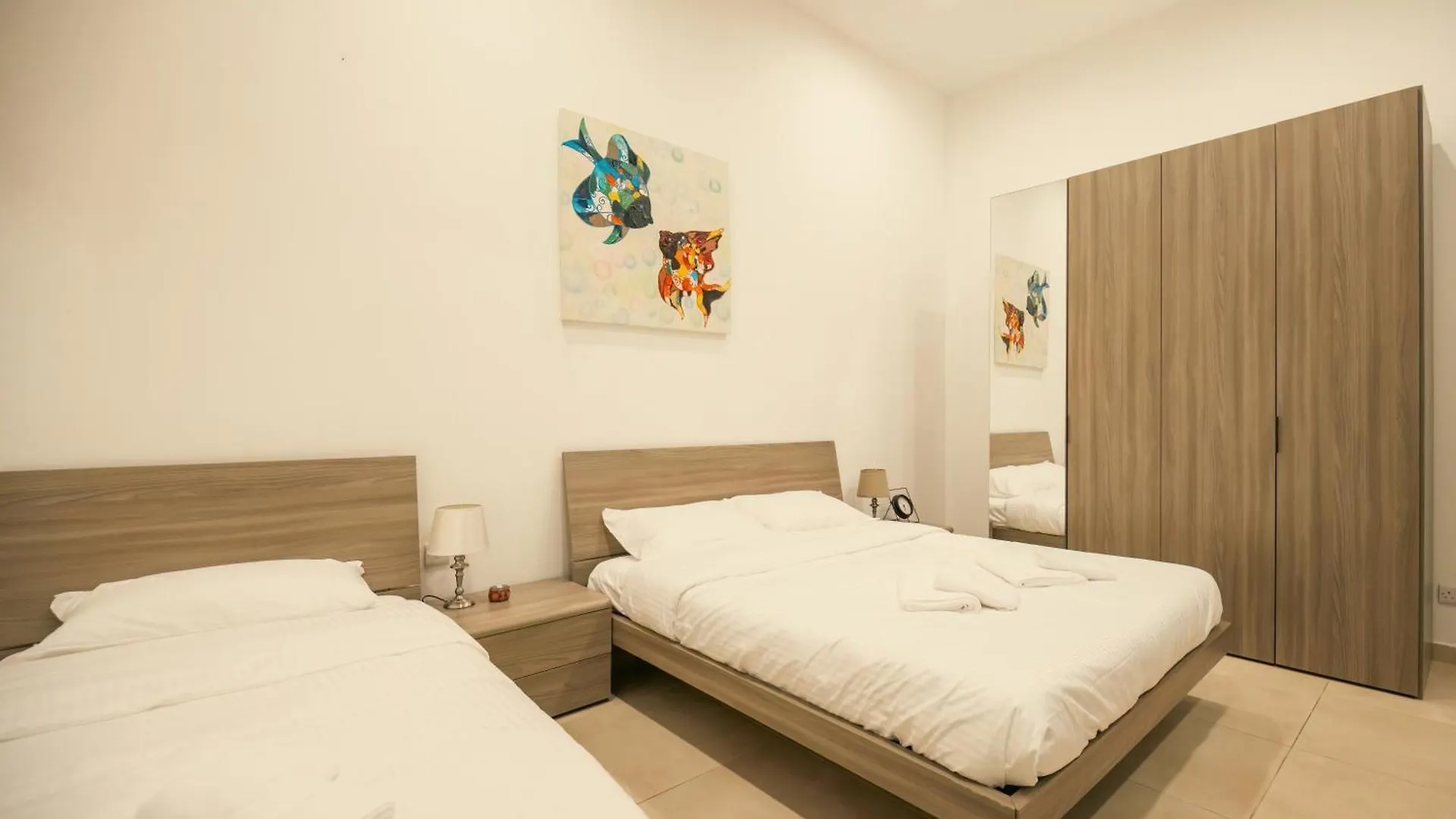 Bed & Breakfast Sliema Central O'Clock Malta