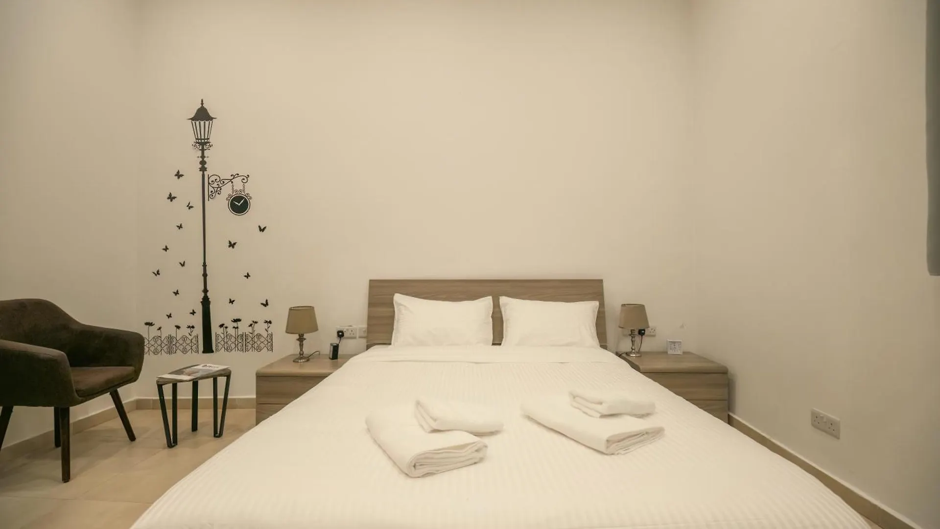 Bed & Breakfast Sliema Central O'Clock Malta Malta