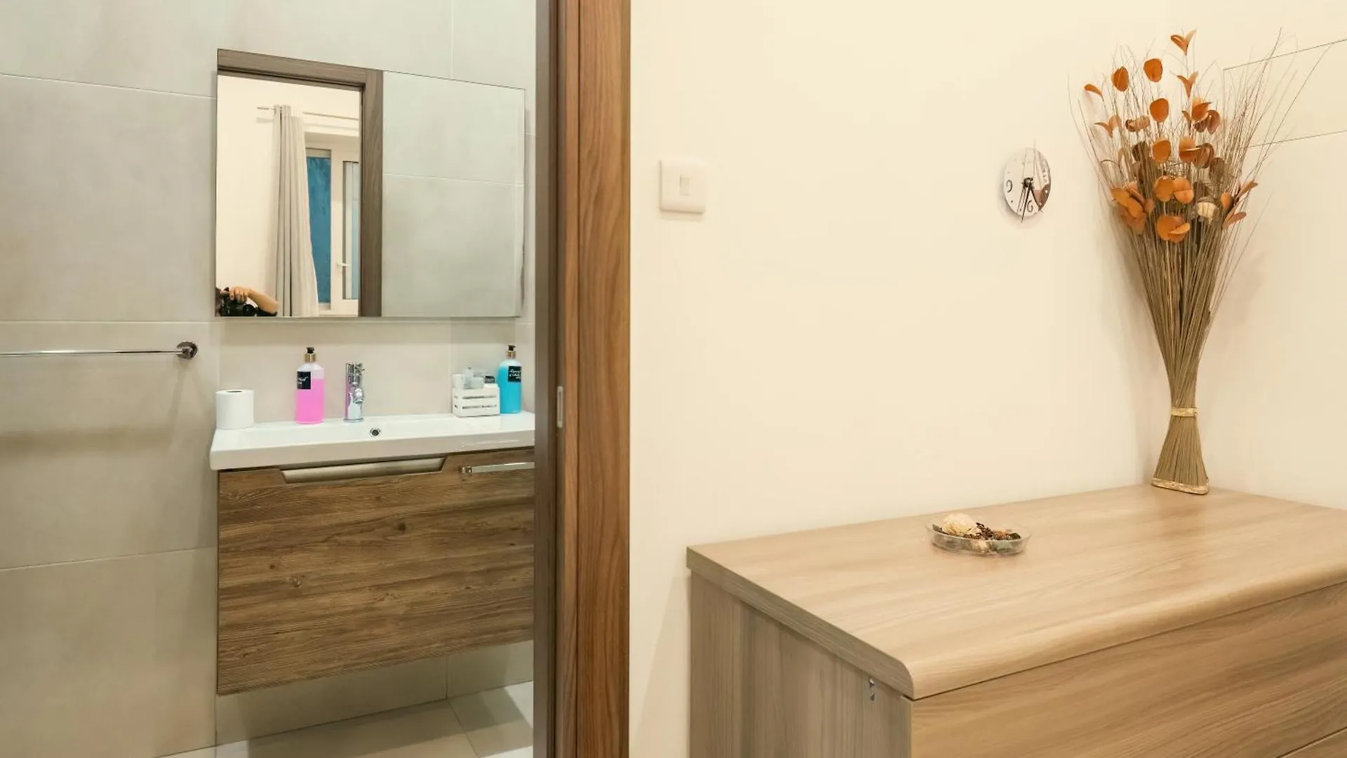 Bed & Breakfast Sliema Central O'Clock Malta