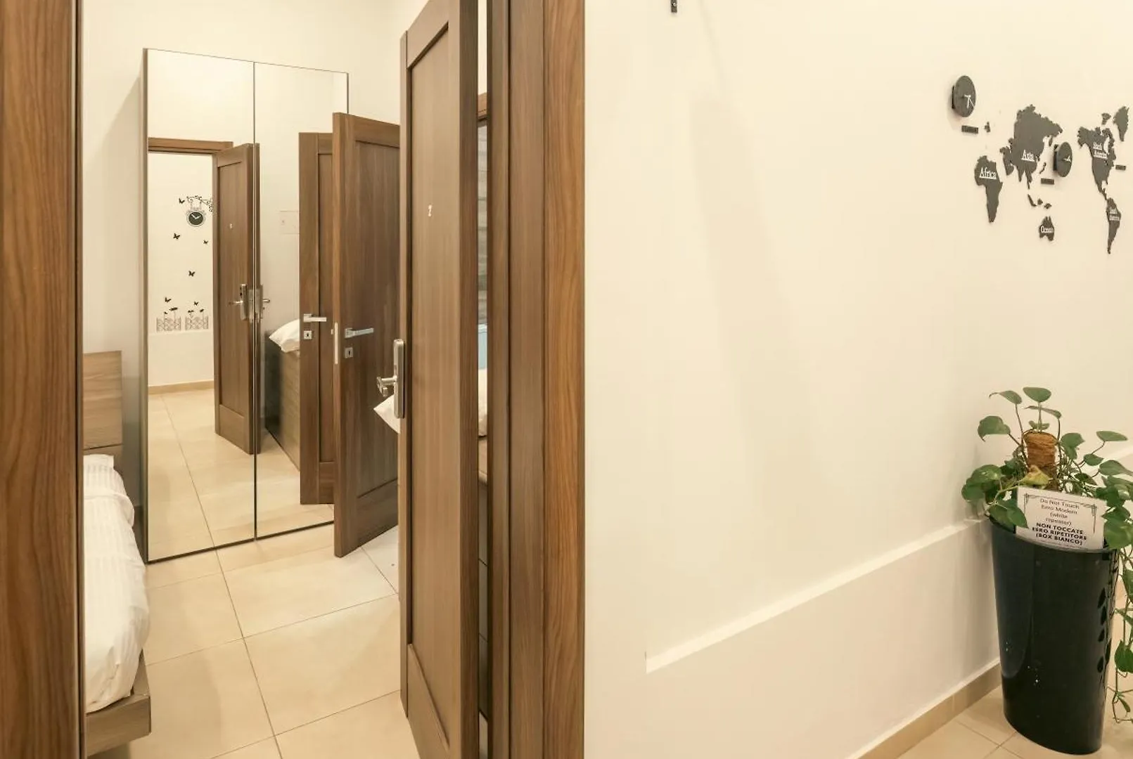 Sliema Central O'Clock Malta Bed & Breakfast