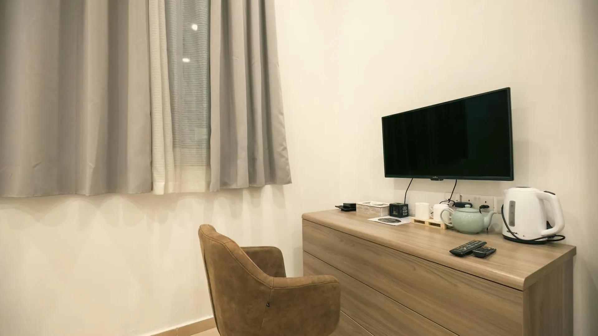 Bed & Breakfast Sliema Central O'Clock B&B Malta Malta