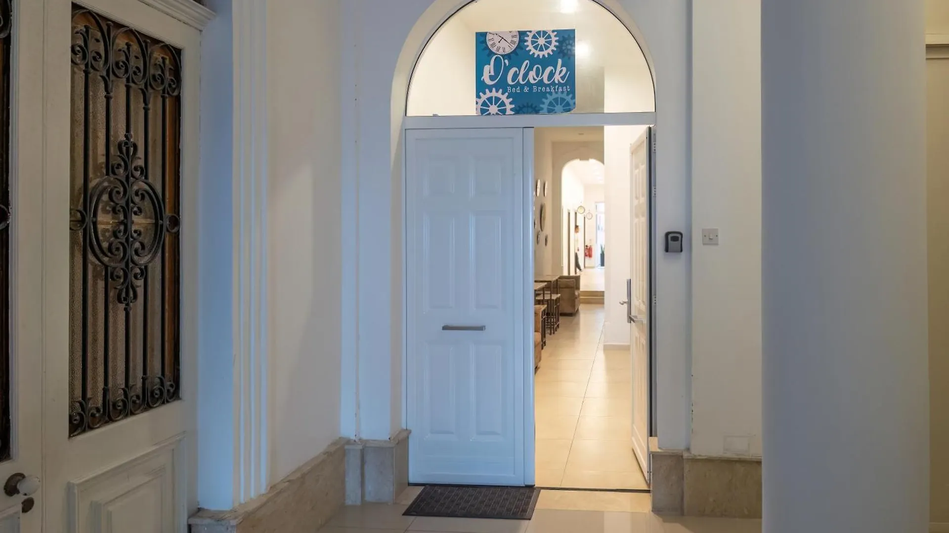 Sliema Central O'Clock B&B Malta Malta